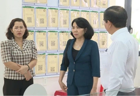 Đoàn công tác Tỉnh ủy kiểm tra vận hành các cơ quan của xã mới sau sắp xếp tại huyện Dầu Tiếng
