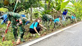 Huyện Phú Giáo: Lan tỏa “Ngày thứ bảy văn minh” bằng hành động thiết thực