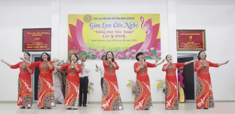 Chương trình “Tiếng hát mãi xuân”: Lan tỏa tinh thần “Tuổi cao, ý chí càng cao”