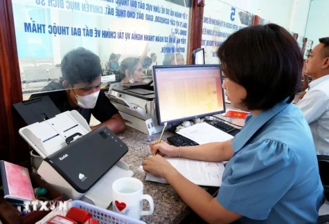 Quy định mới về tinh giản biên chế có hiệu lực thi hành từ ngày 16-6-2025