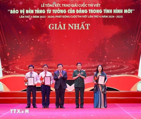 Báo chí: "Vũ khí" sắc bén bảo vệ nền tảng tư tưởng của Đảng