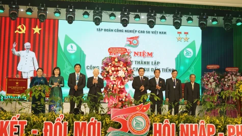 Công ty TNHH MTV Cao su Dầu Tiếng kỷ niệm 50 năm thành lập