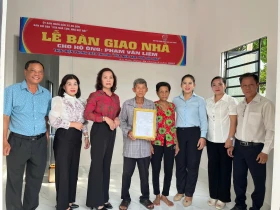 Xã An Sơn, TP.Thuận An bàn giao 3 căn nhà cho người nghèo