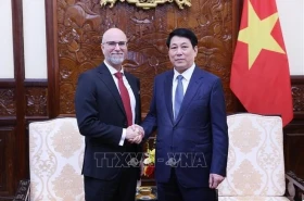 State President receives outgoing Canadian, Iranian ambassadors