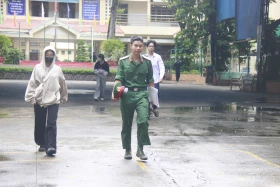 Đề thi Ngoại ngữ Chương trình Giáo dục phổ thông 2006 : Vừa sức, thí sinh tự tin đạt điểm cao