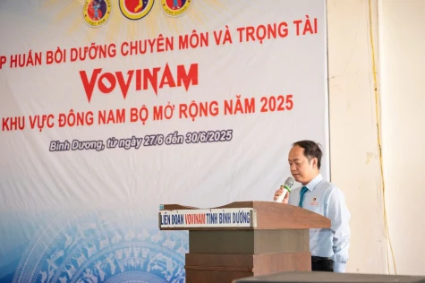 Khai giảng lớp tập huấn bồi dưỡng chuyên môn và trọng tài Vovinam khu vực Đông Nam bộ mở rộng năm 2025