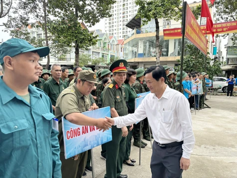 Phường Dĩ An: Chung tay xây dựng môi trường sáng - xanh - sạch - đẹp