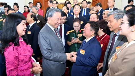 Đội ngũ trí thức, nhà khoa học, văn nghệ sĩ tiếp tục khẳng định vai trò, khát vọng cống hiến